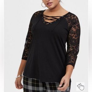 Torrid lace sleeve lace up black top 2X/3X
